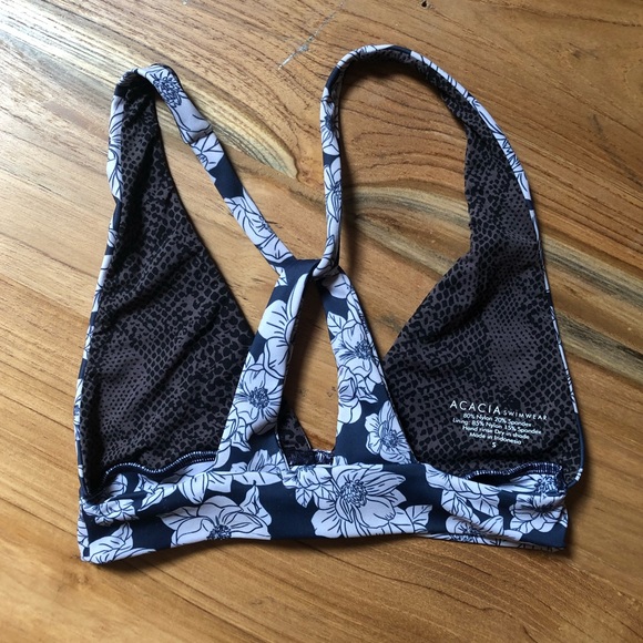 Acacia Swimwear Blue Magnolia Top - Picture 2 of 3